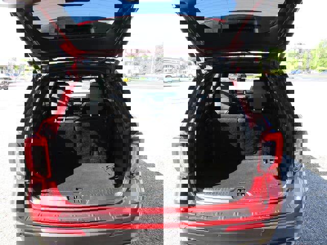 Certified 2023 Ford Explorer ST-Line w/ Class IV Trailer Tow Package image 21