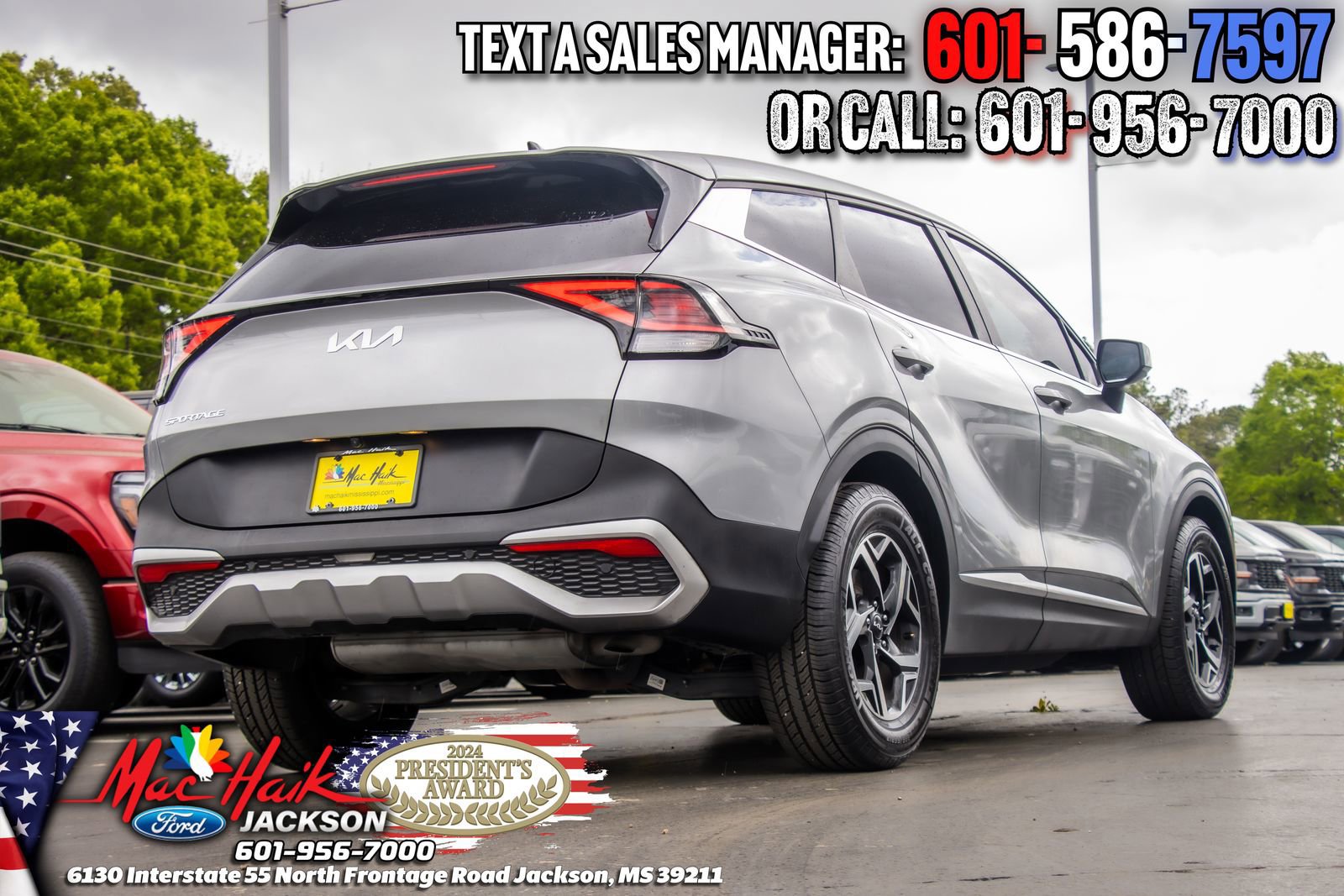 Used 2023 Kia Sportage LX image 3