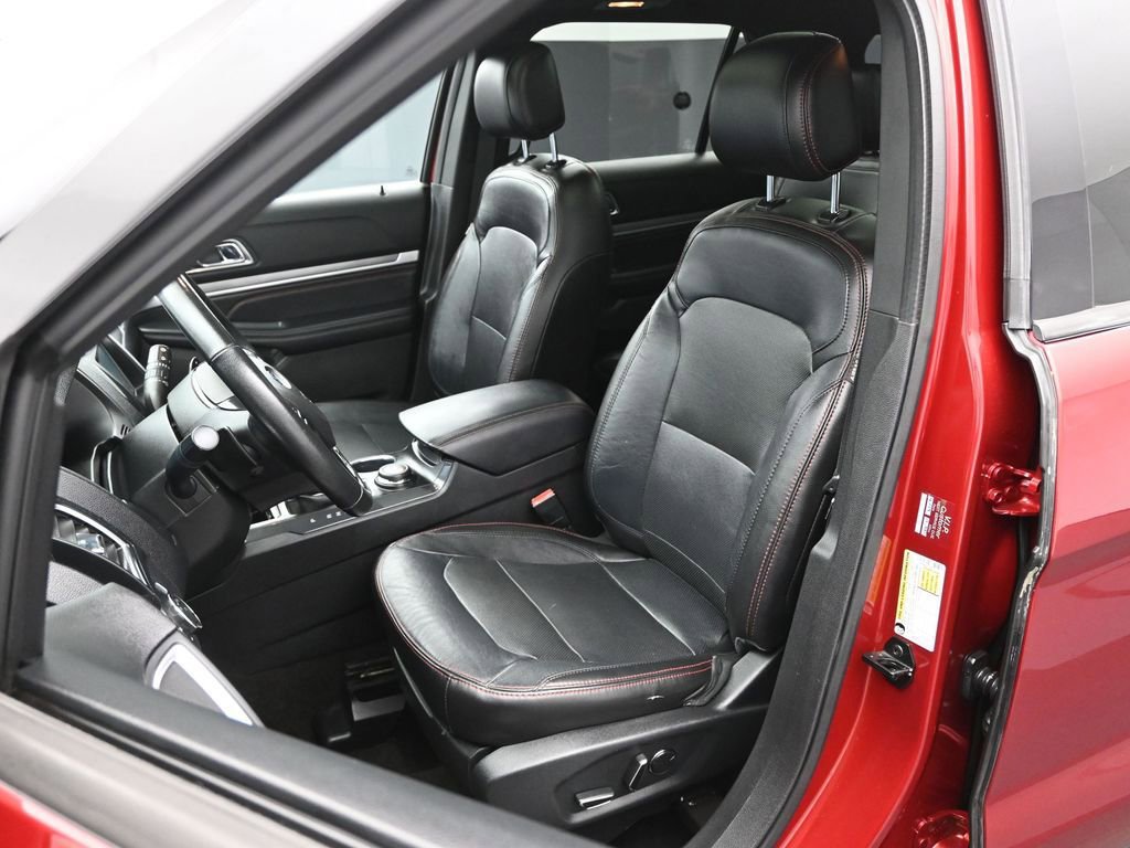 Certified 2017 Ford Explorer Sport image 9