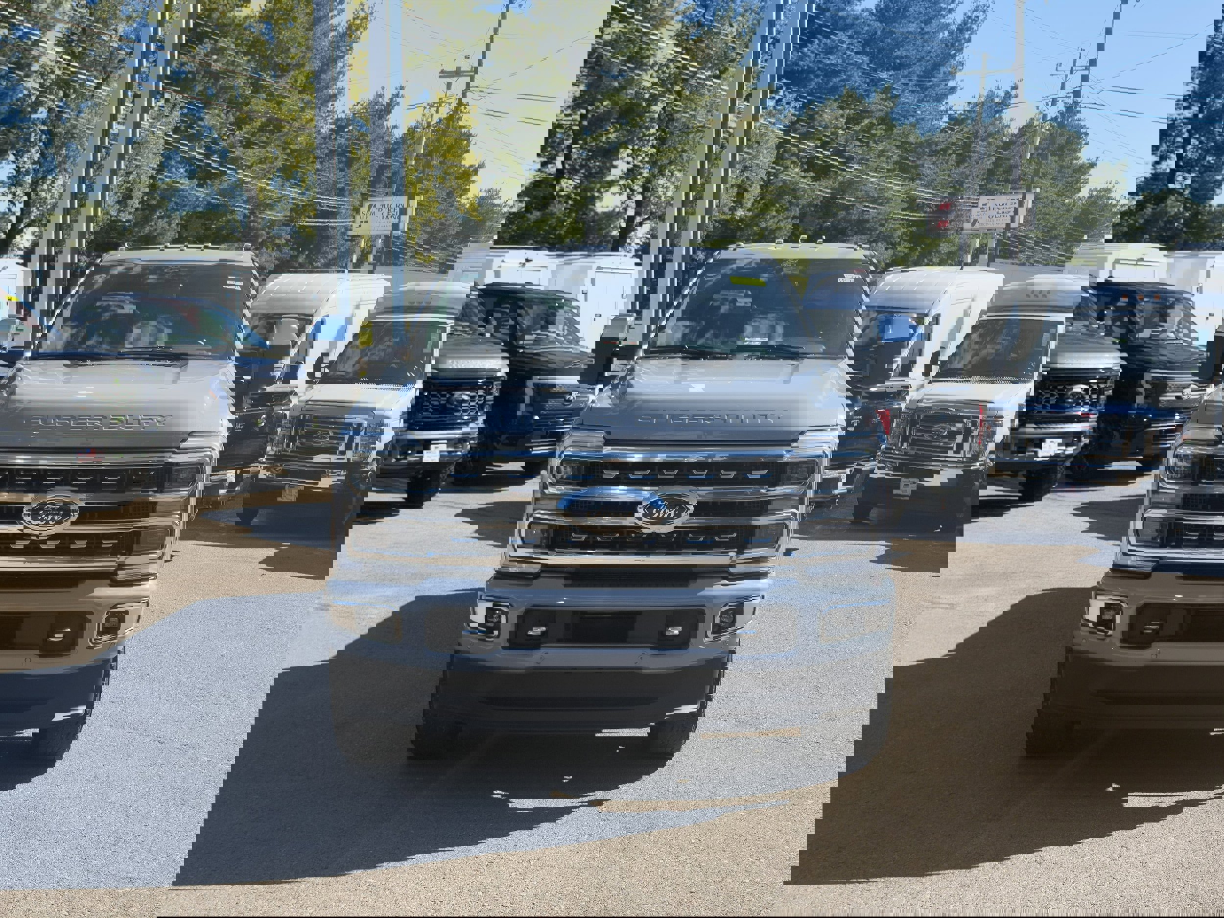 Certified 2024 Ford F350 Platinum image 2