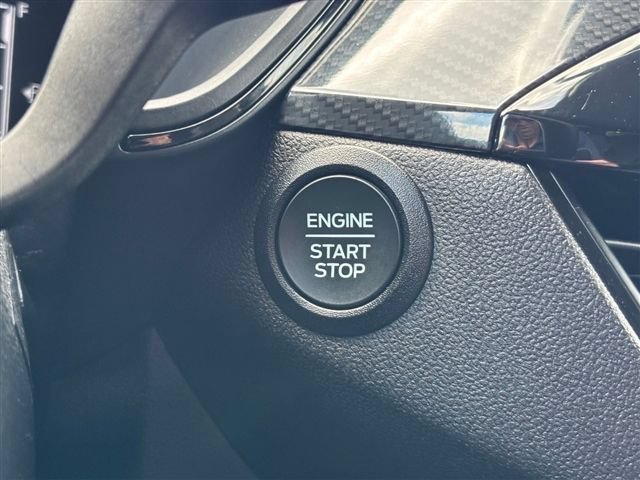 Certified 2025 Ford Escape ST-Line AWD/4WD image 23