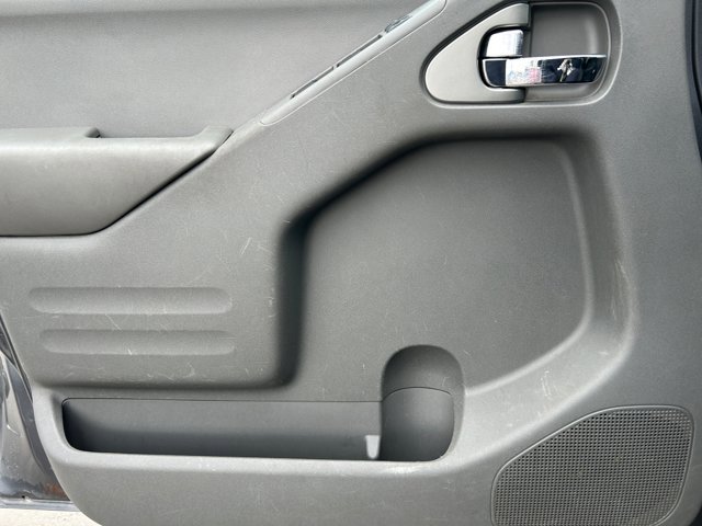 Used 2019 Nissan Frontier SV image 13