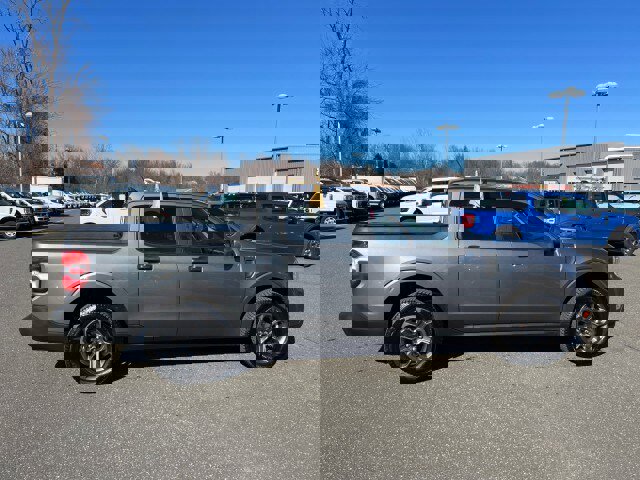 Certified 2022 Ford Maverick XLT w/ Equipment Group 300A Standard image 6