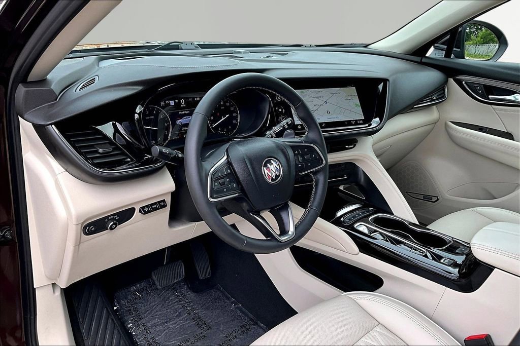 Used 2023 Buick Envision Avenir AWD/4WD image 14
