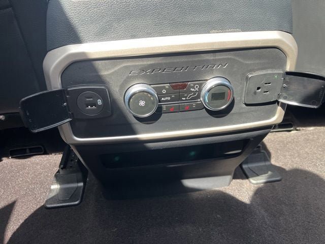 Certified 2023 Ford Expedition Max Limited AWD/4WD image 16
