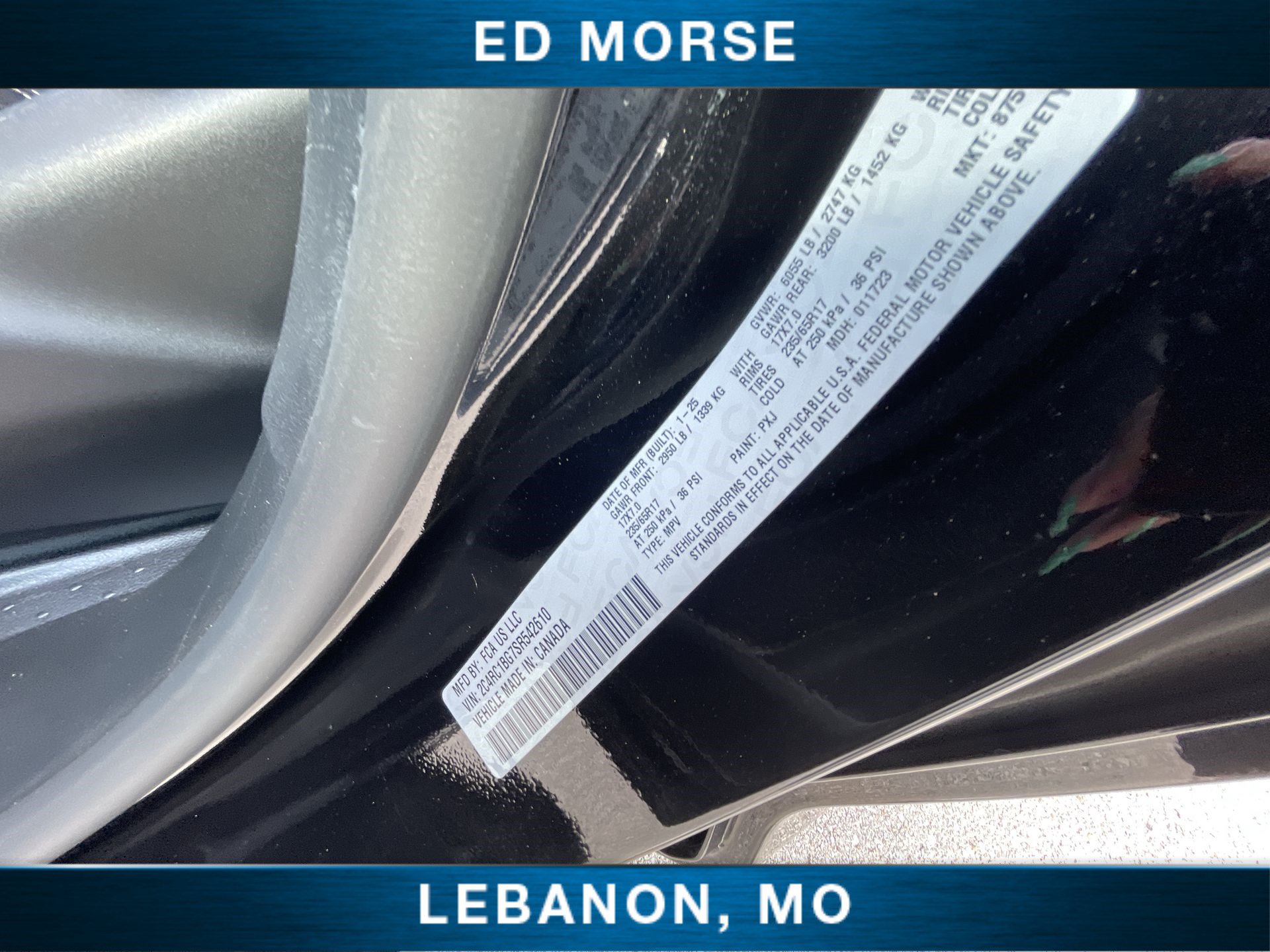 Used 2025 Chrysler Pacifica Select FWD image 31