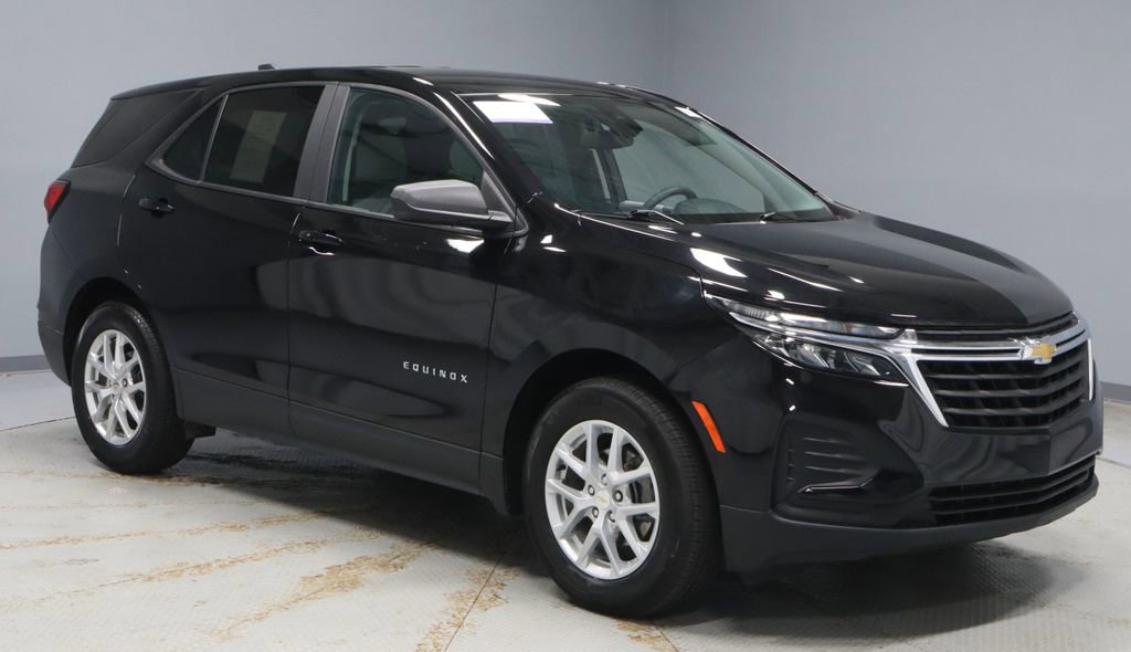 Used 2024 Chevrolet Equinox LS w/ LS Convenience Package