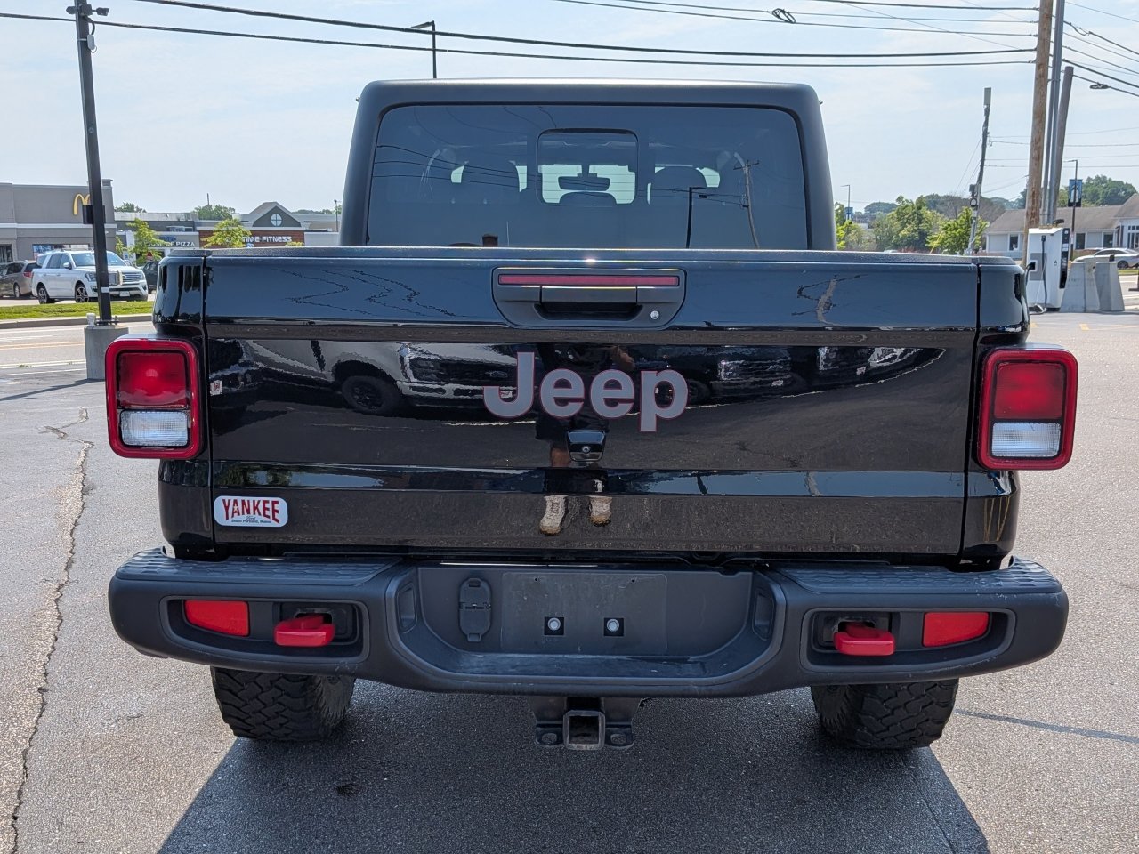 Used 2023 Jeep Gladiator Rubicon w/ Cold Weather Group AWD/4WD image 5