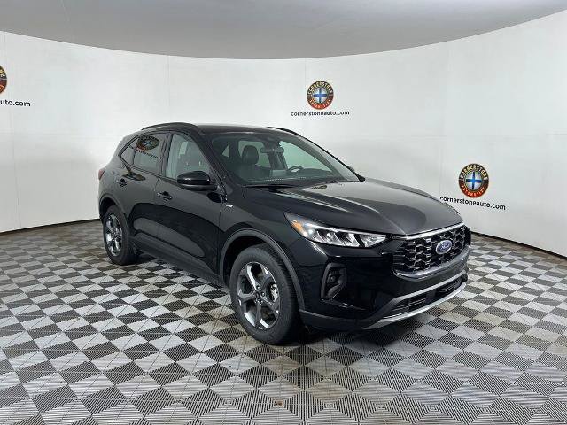 Certified 2025 Ford Escape ST-Line Select AWD/4WD image 15