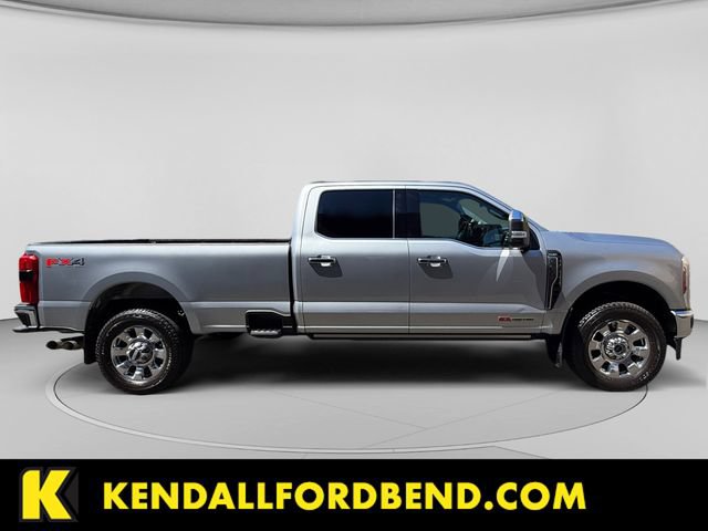 Certified 2023 Ford F350 Lariat w/ Lariat Ultimate Package AWD/4WD image 6