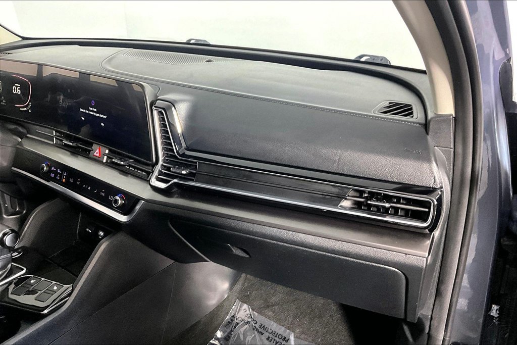 Used 2023 Kia Sportage EX FWD image 16