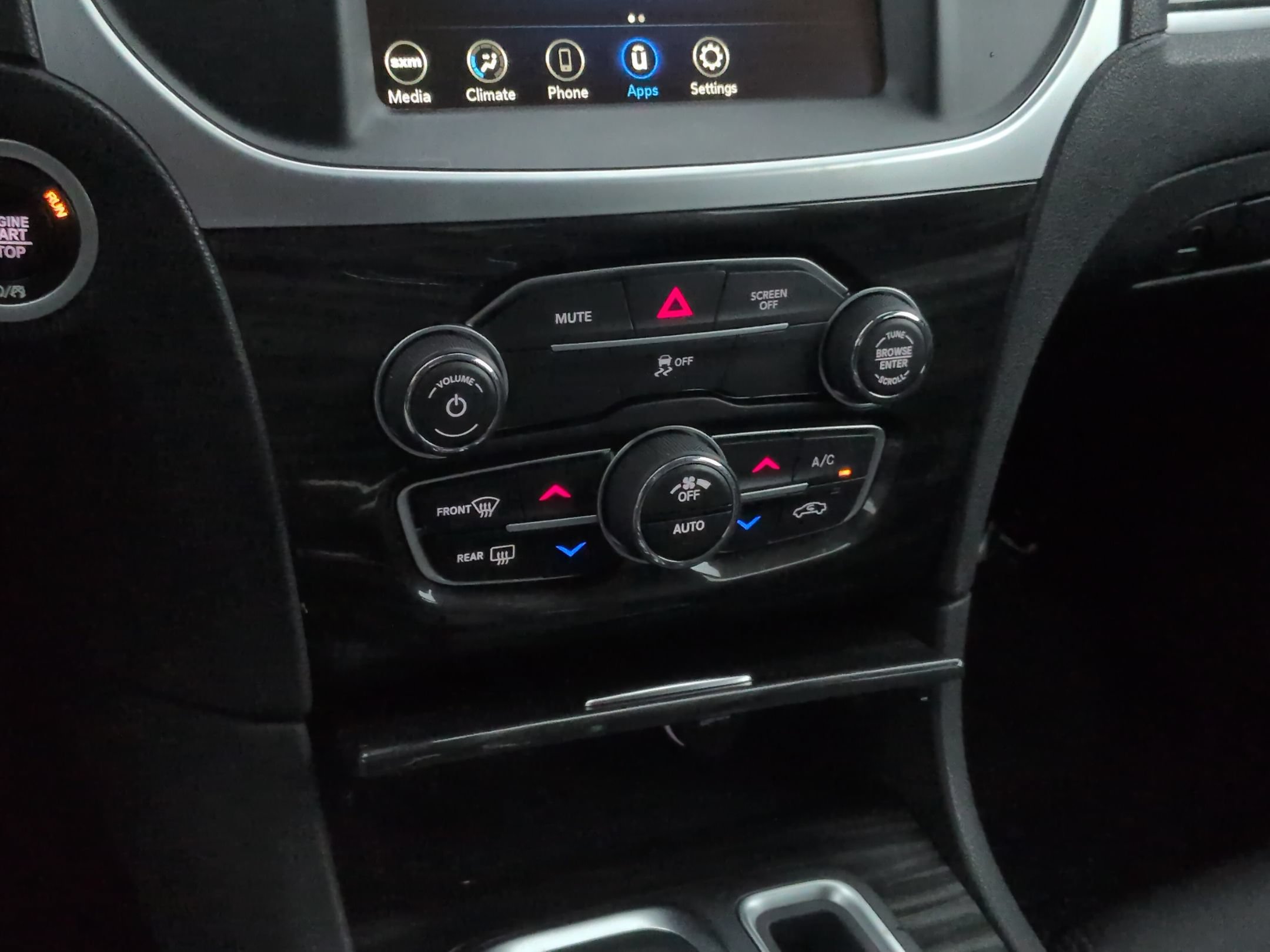 Used 2022 Chrysler 300 Touring w/ Sport Appearance Package RWD image 25
