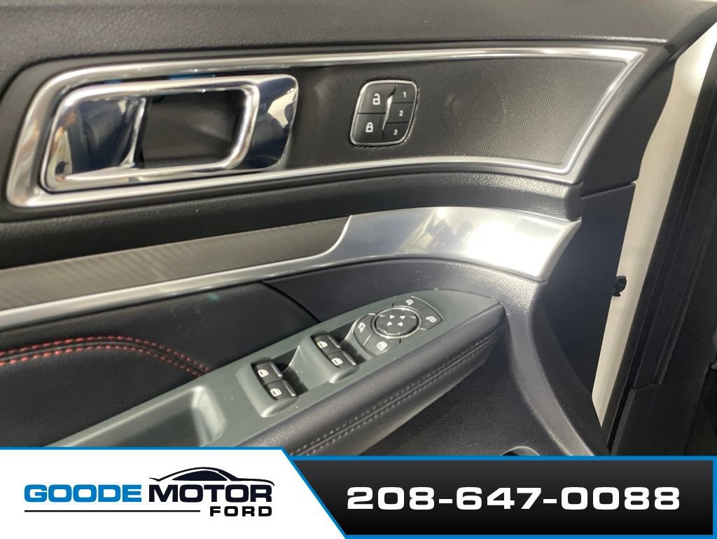 Certified 2019 Ford Explorer Sport w/ Equipment Group 401A AWD/4WD image 8