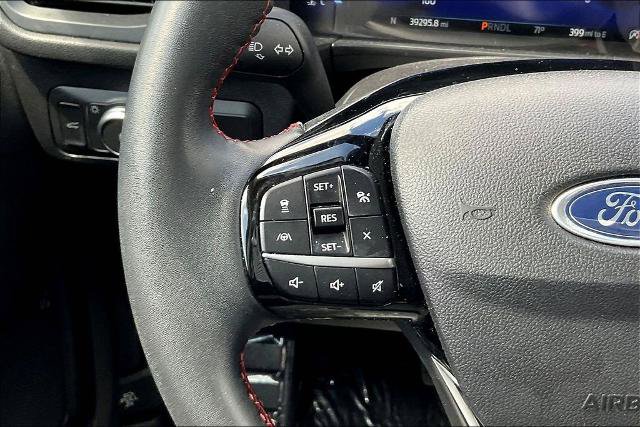 Certified 2022 Ford Escape SEL w/ SEL Stealth AWD Package image 11