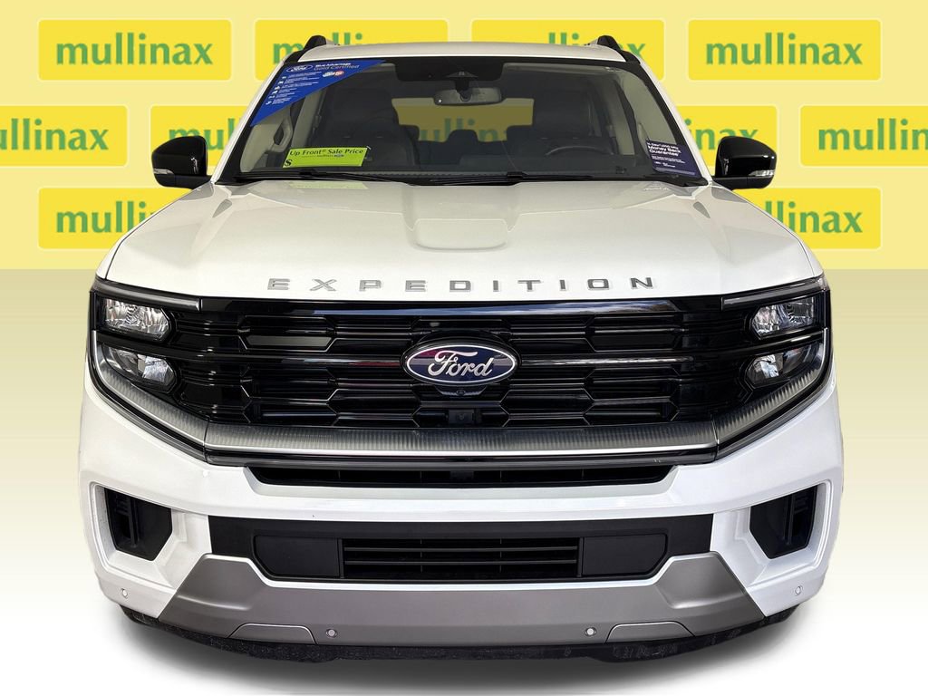 Certified 2025 Ford Expedition Platinum AWD/4WD image 15