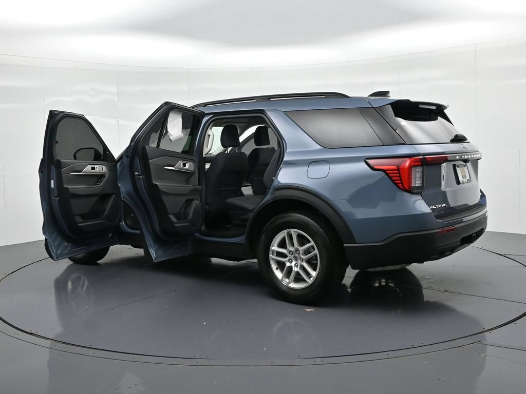 Certified 2025 Ford Explorer Active AWD/4WD image 25