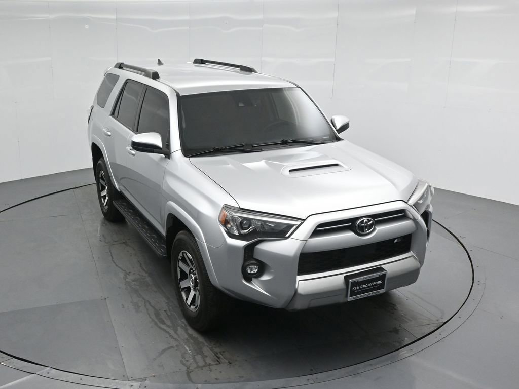 Used 2021 Toyota 4Runner TRD Off-Road image 4