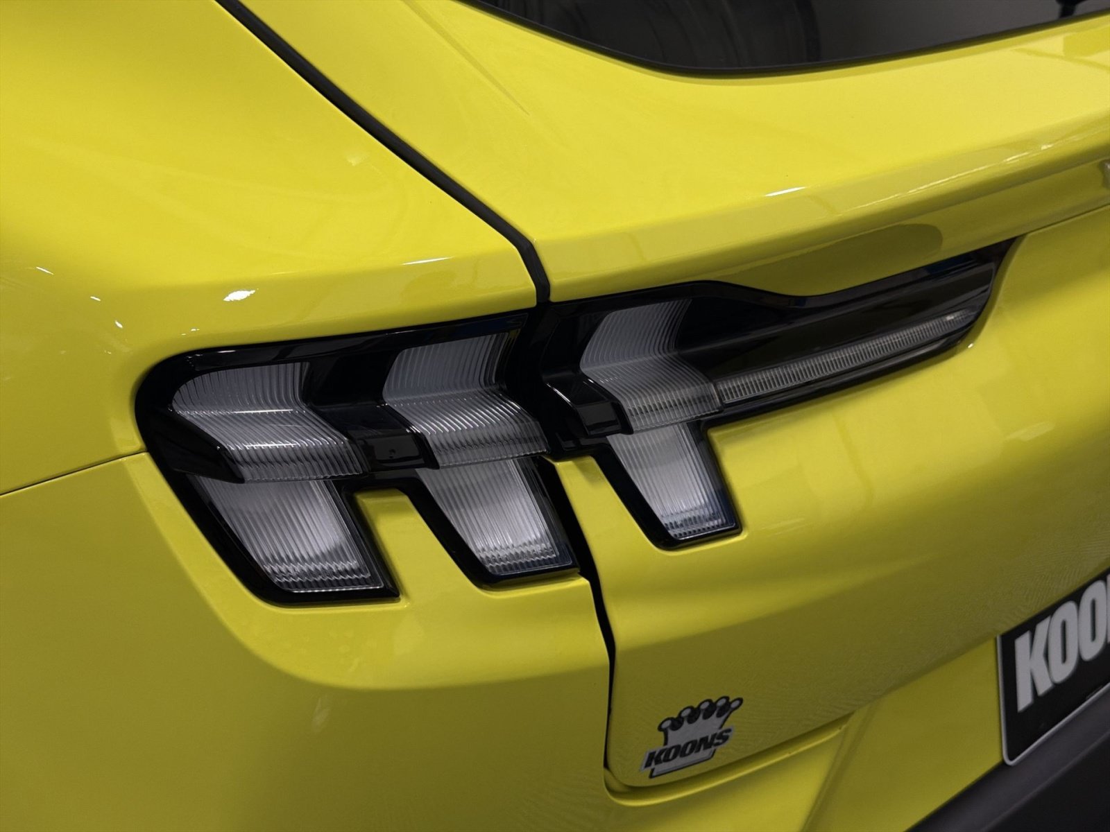 Certified 2025 Ford Mustang Mach-E Premium AWD/4WD image 17