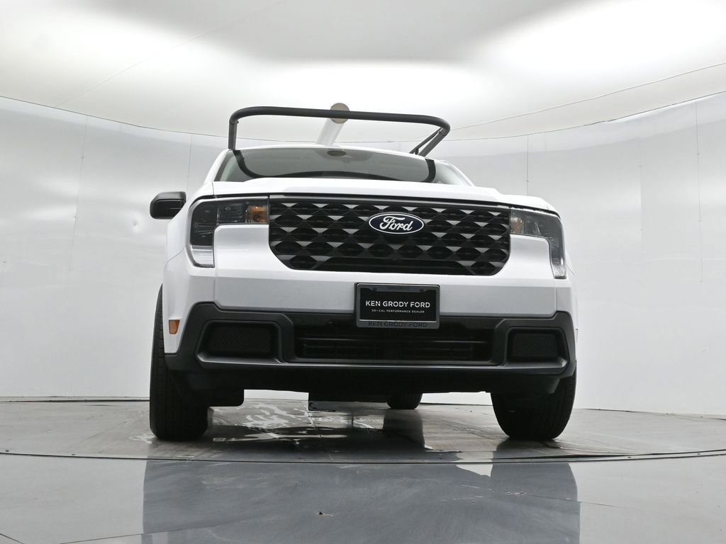 Certified 2025 Ford Maverick XLT w/ Equipment Group 302A image 31