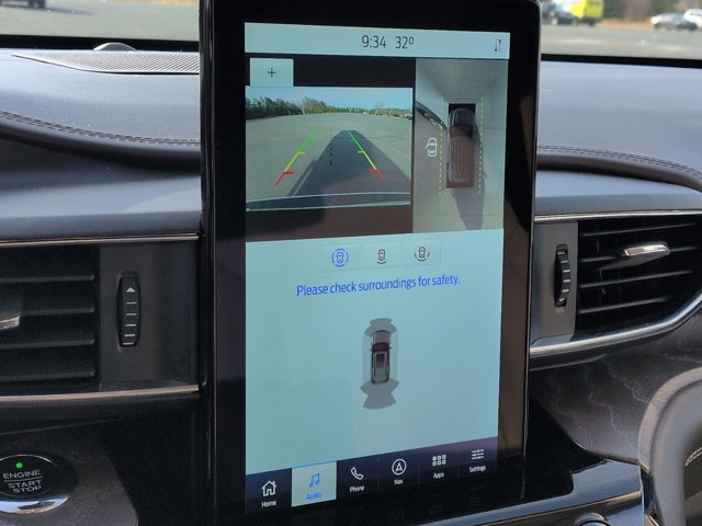 Certified 2021 Ford Explorer Platinum w/ Equipment Group 601A image 22