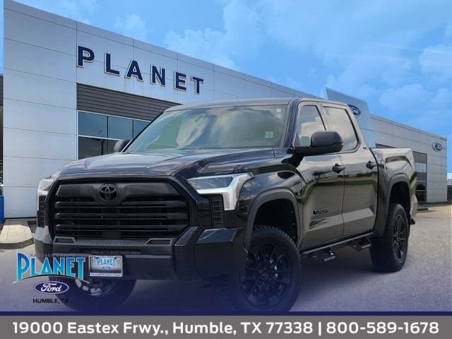 Used 2025 Toyota Tundra SR5 AWD/4WD image 1