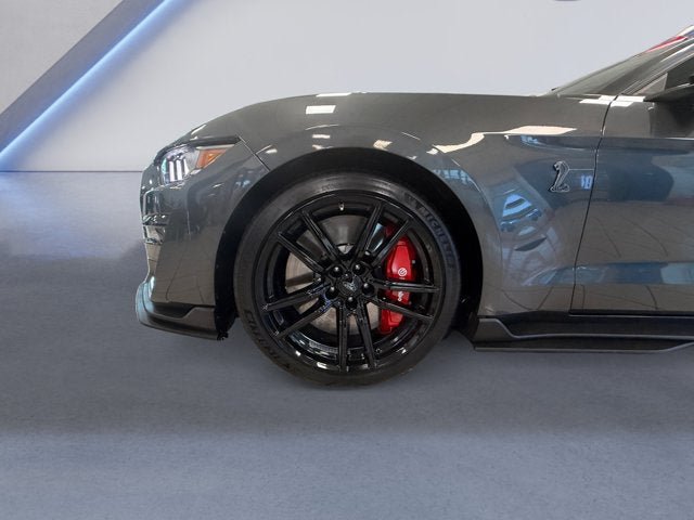 Certified 2020 Ford Mustang Shelby GT500 w/ Technology Package RWD image 14