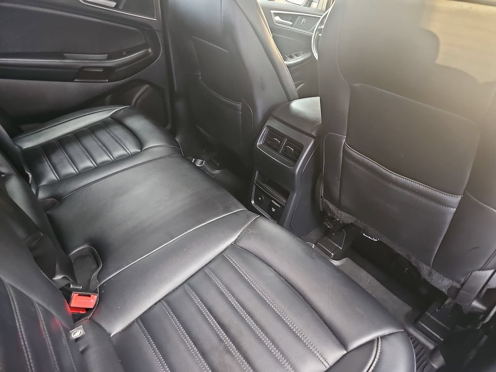 Certified 2023 Ford Edge SEL w/ Convenience Package AWD/4WD image 11