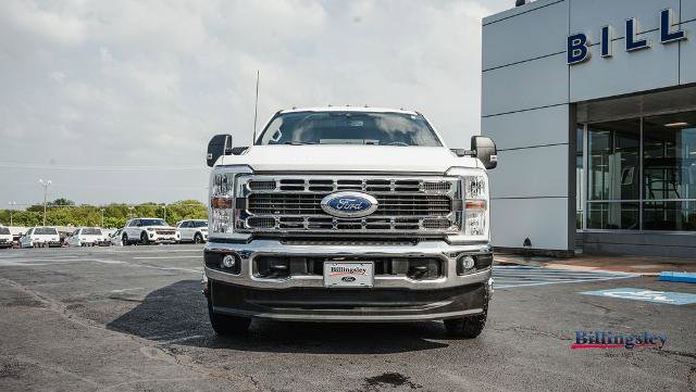 Certified 2023 Ford F350 XLT w/ 360-Degree Camera Package AWD/4WD image 3