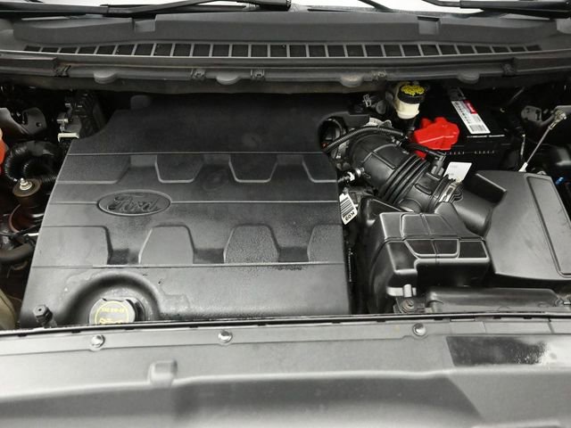 Certified 2017 Ford Edge Titanium w/ Technology Package image 33