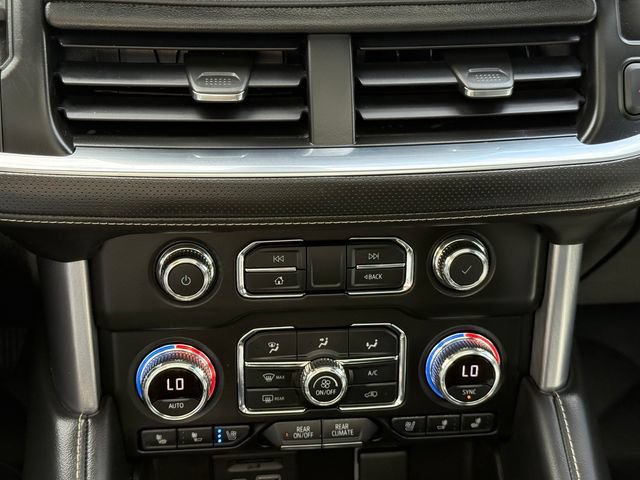 Used 2021 GMC Yukon SLT w/ SLT Luxury Plus Package AWD/4WD image 14