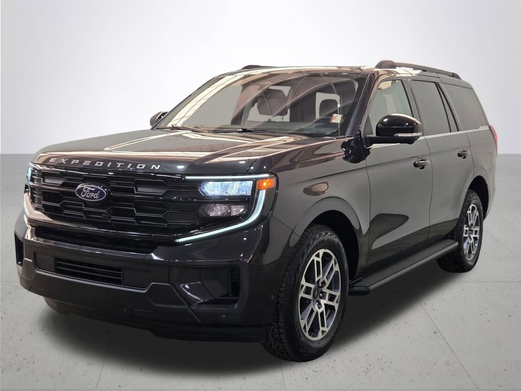 Certified 2025 Ford Expedition Active image 2