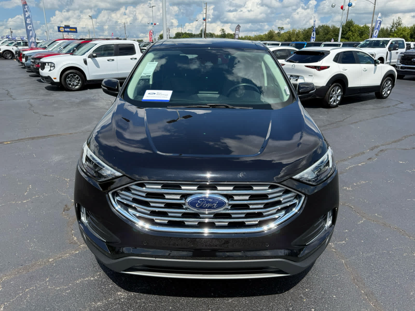 Certified 2024 Ford Edge Titanium AWD/4WD image 20