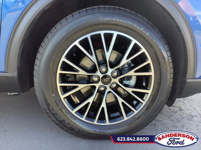 Certified 2023 Ford Escape SE w/ PHEV Premium Package FWD image 22