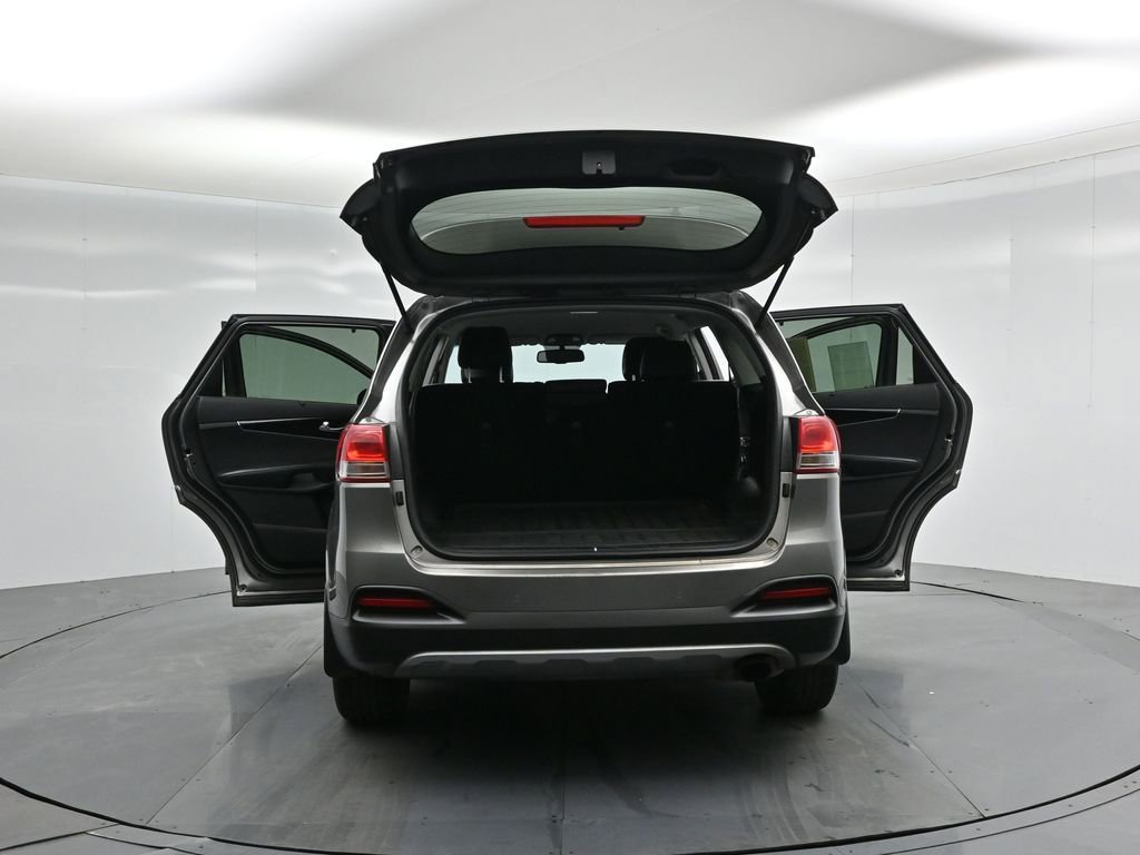 Used 2017 Kia Sorento EX image 31