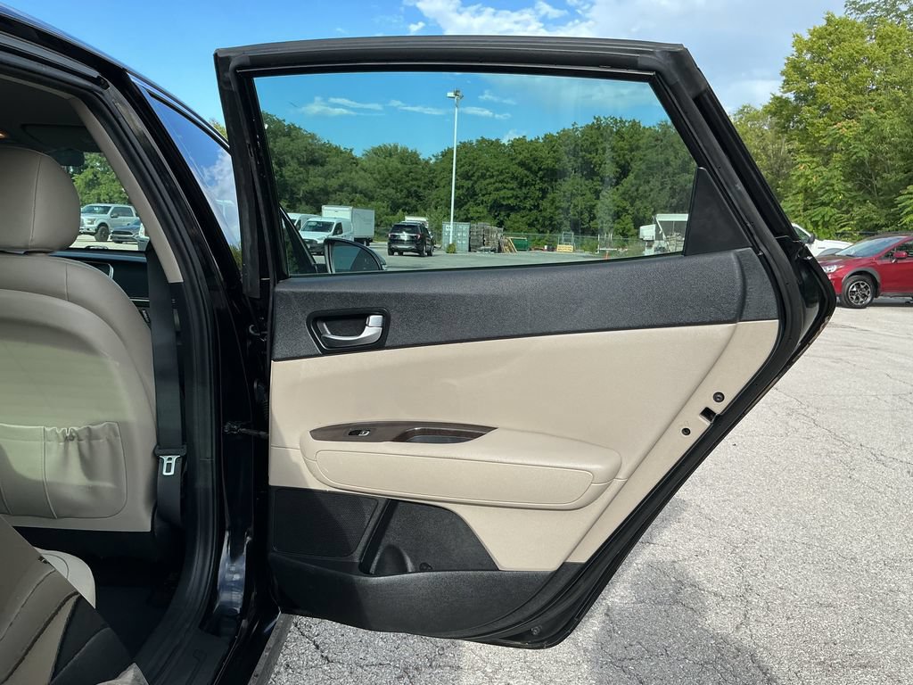 Used 2018 Kia Optima EX FWD image 13