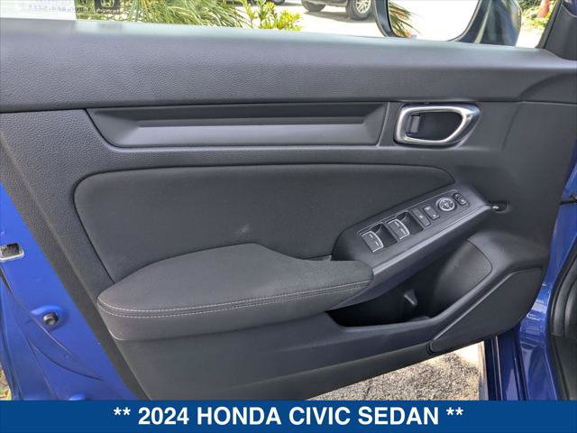 Used 2024 Honda Civic Sport image 10