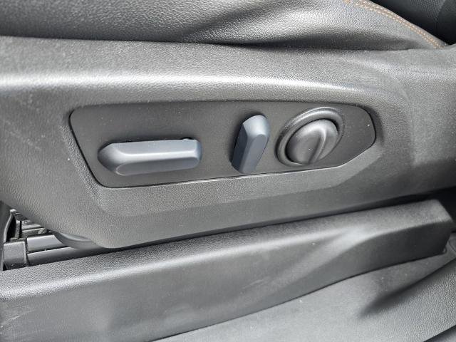 Used 2022 GMC Sierra 2500 AT4 w/ AT4 Premium Plus Package image 22