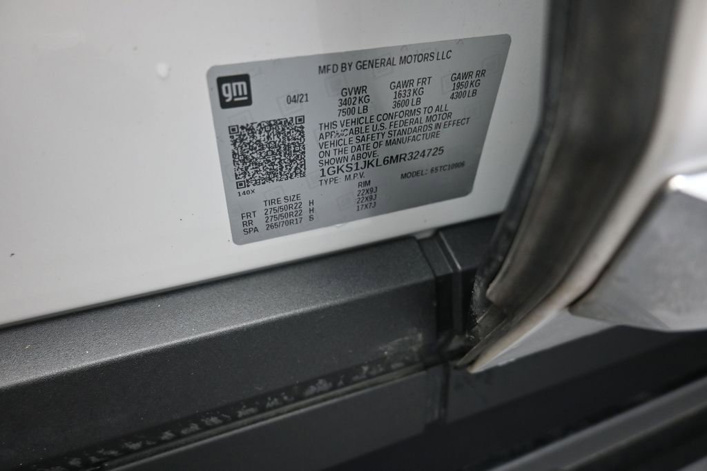 Used 2021 GMC Yukon XL Denali w/ Denali Premium Package RWD image 19