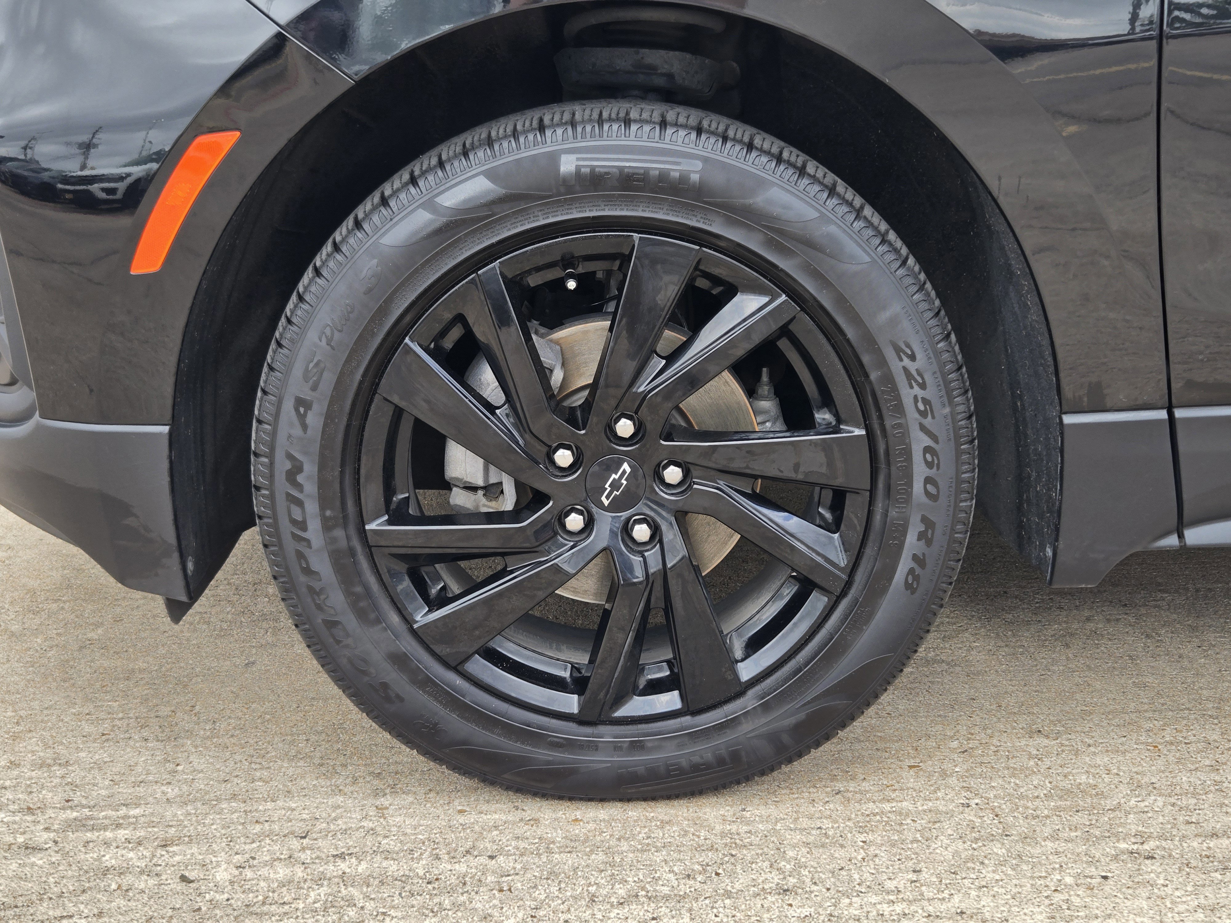 Used 2024 Chevrolet Equinox LS w/ Midnight Edition image 7