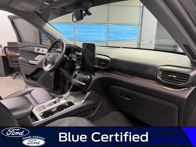 Certified 2023 Ford Explorer Limited w/ Limited Technology Package image 29