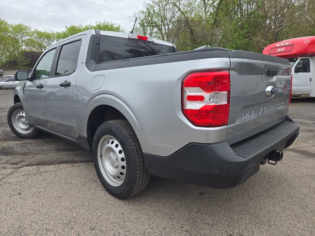 Certified 2022 Ford Maverick XL FWD image 4