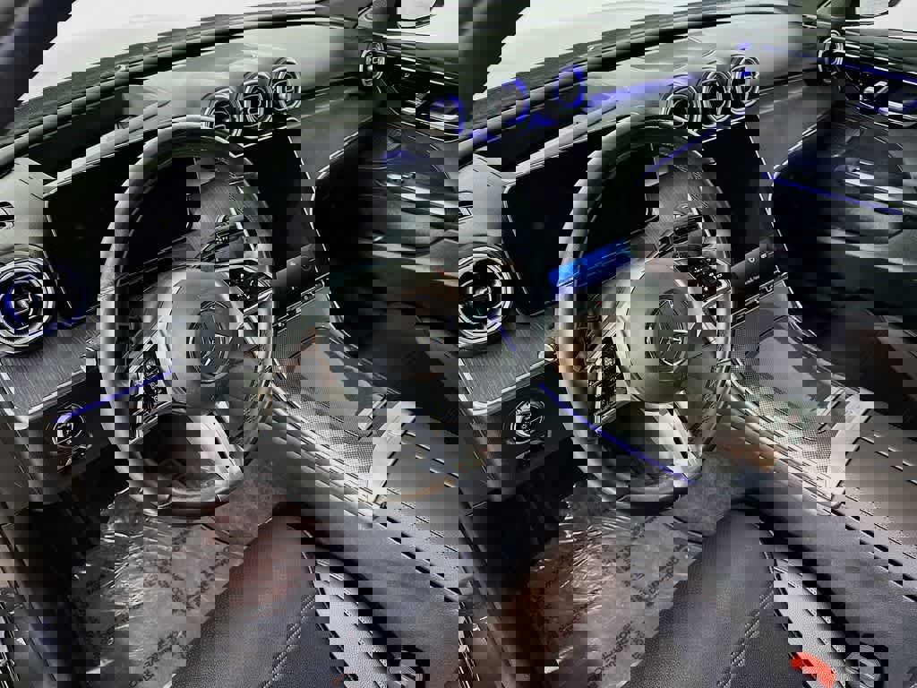 Used 2022 Mercedes-Benz C 300 C 300 image 9