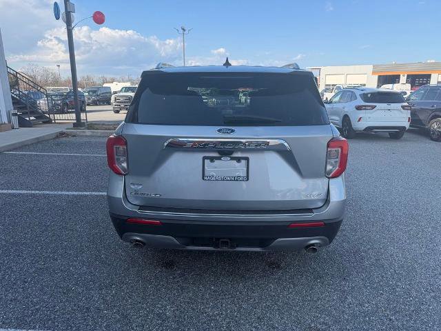 Certified 2022 Ford Explorer Limited w/ Equipment Group 301A image 4