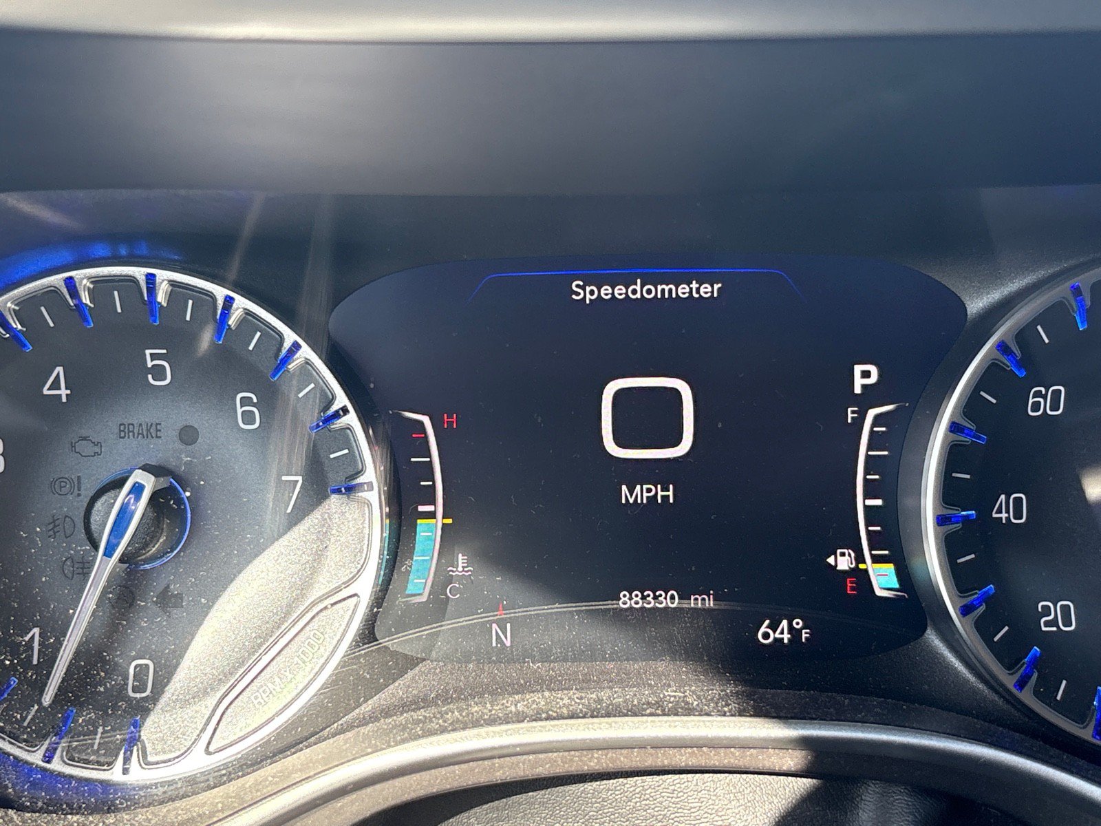 Used 2023 Chrysler Pacifica Touring-L FWD image 16