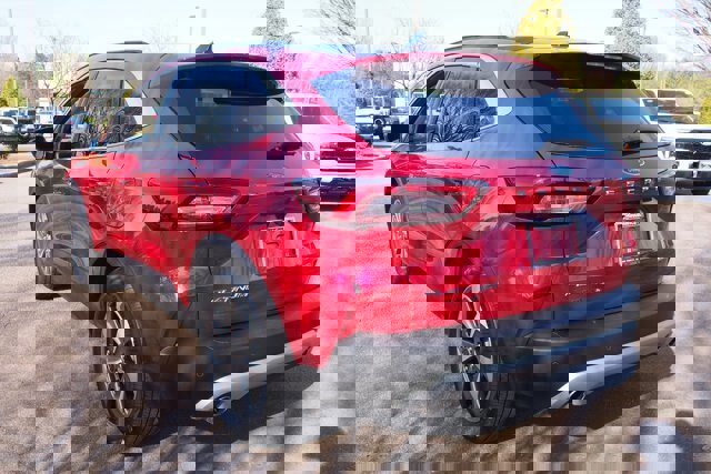 Certified 2025 Ford Escape Platinum w/ Premium Technology Package image 3