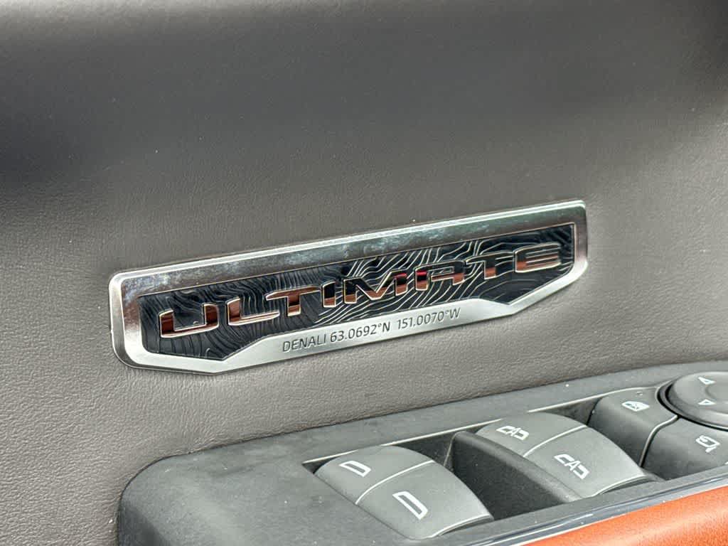 Used 2023 GMC Sierra 1500 Denali Ultimate AWD/4WD image 11