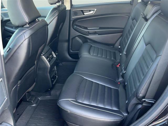 Certified 2024 Ford Edge SEL w/ Convenience Package AWD/4WD image 16