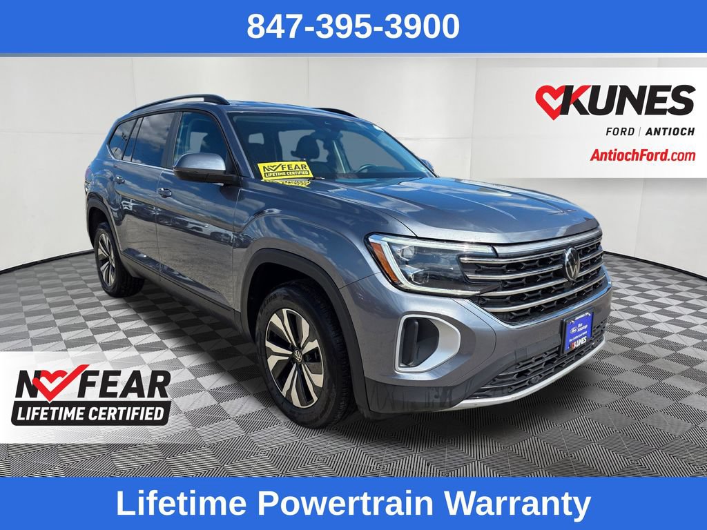 Used 2024 Volkswagen Atlas SE AWD/4WD image 1
