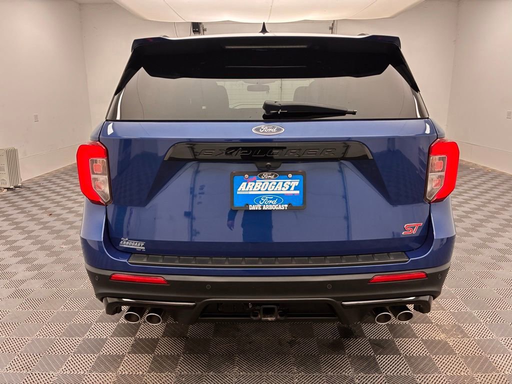 Certified 2023 Ford Explorer ST image 5