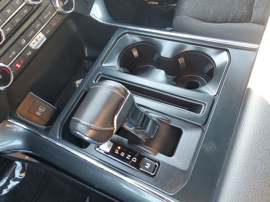 Certified 2022 Ford F150 XLT w/ Equipment Group 302A High image 19